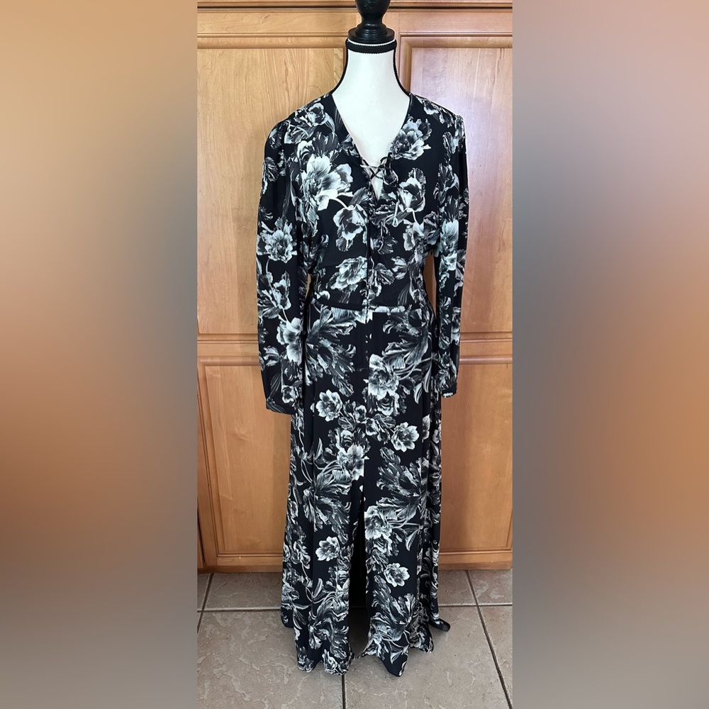 Tylho Floral Maxi Dress